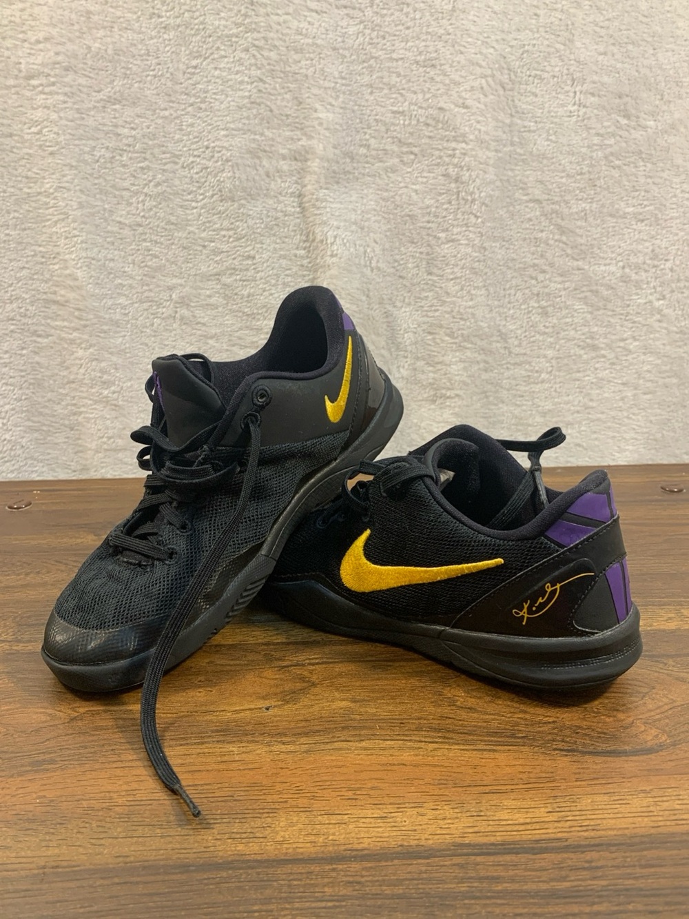 Nike Kobe VIII PS Black Gold Basketball US 3Y Black/Yellow/Purple FN0267-002